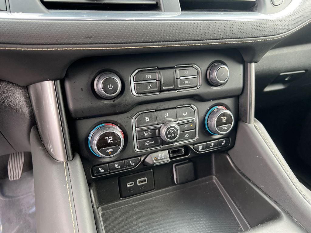 2024 Chevrolet Suburban Premier