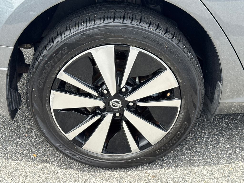 2021 Nissan Altima 2.5 SV