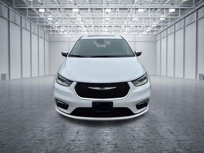 2023 Chrysler Pacifica Hybrid Limited