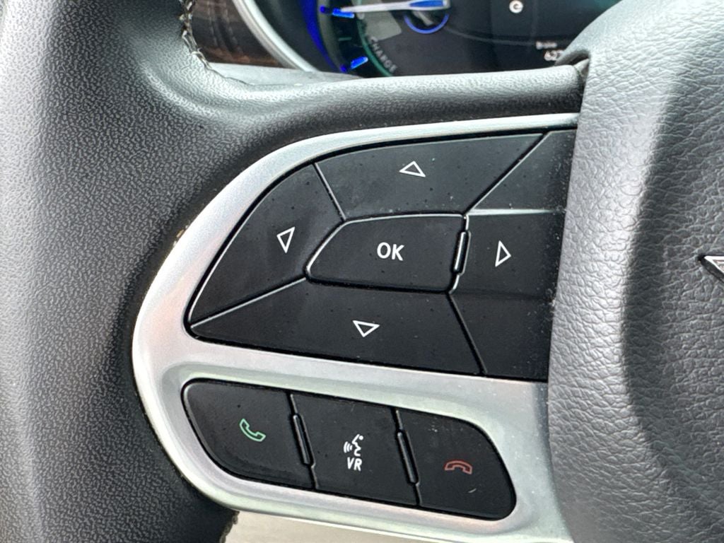 2023 Chrysler Pacifica Hybrid Limited