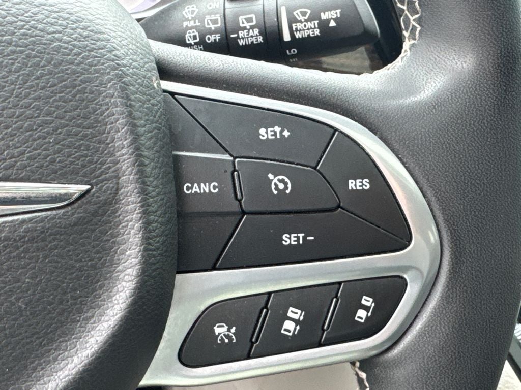 2023 Chrysler Pacifica Hybrid Limited