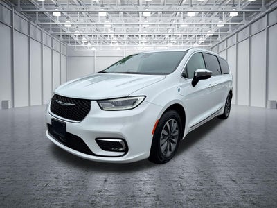 2023 Chrysler Pacifica Hybrid Limited