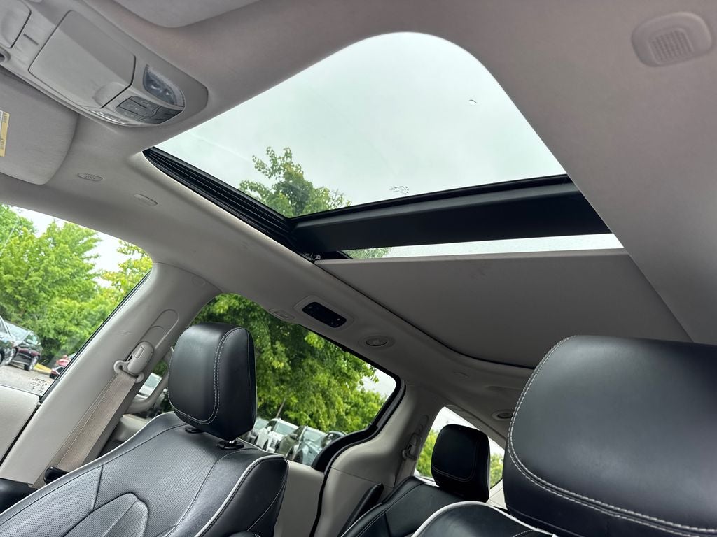 2023 Chrysler Pacifica Hybrid Limited
