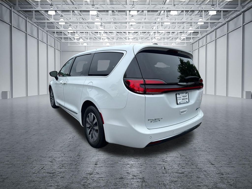 2023 Chrysler Pacifica Hybrid Limited