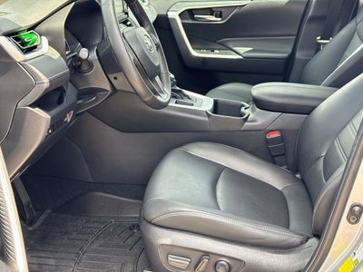 2022 Toyota RAV4 XLE Premium
