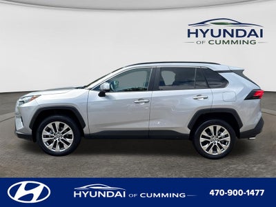 2022 Toyota RAV4 XLE Premium