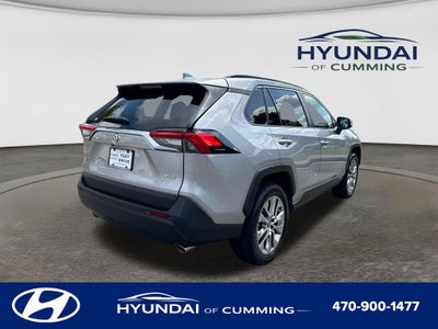 2022 Toyota RAV4 XLE Premium
