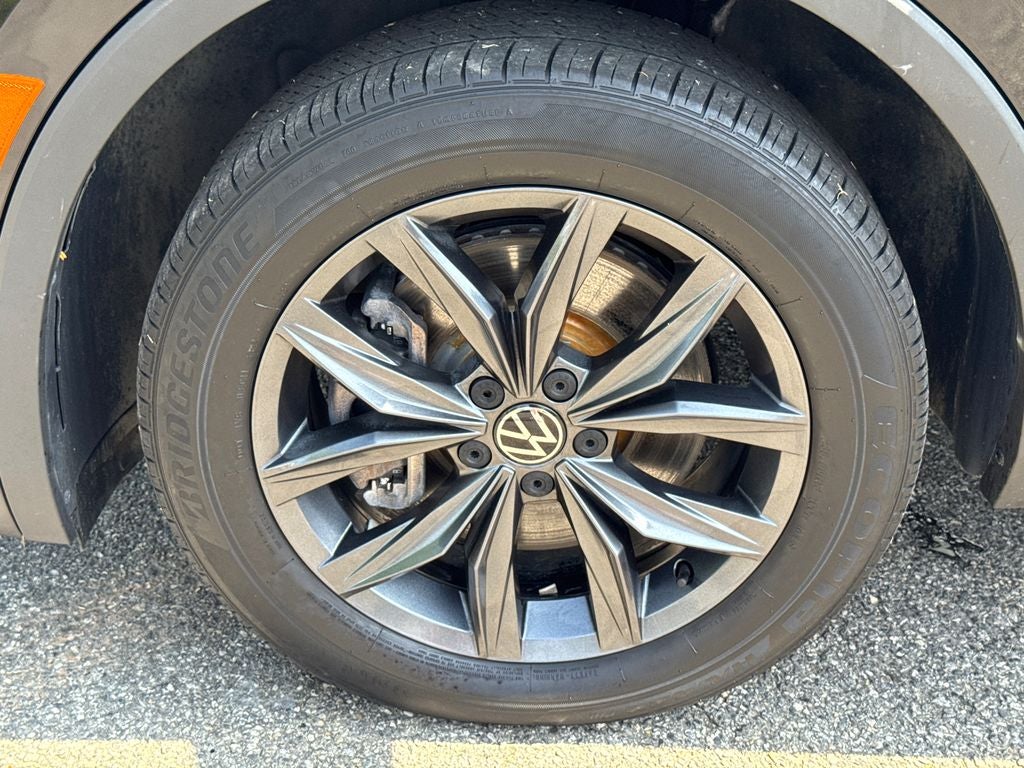 2023 Volkswagen Tiguan 2.0T SE