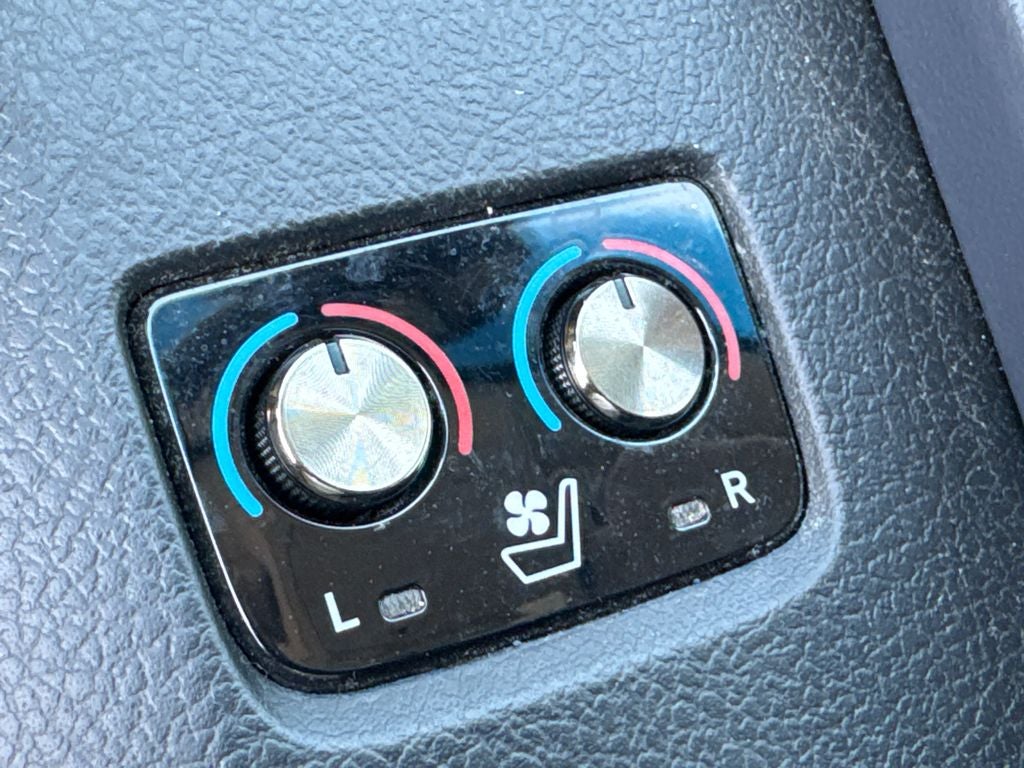 2013 Toyota Avalon Limited