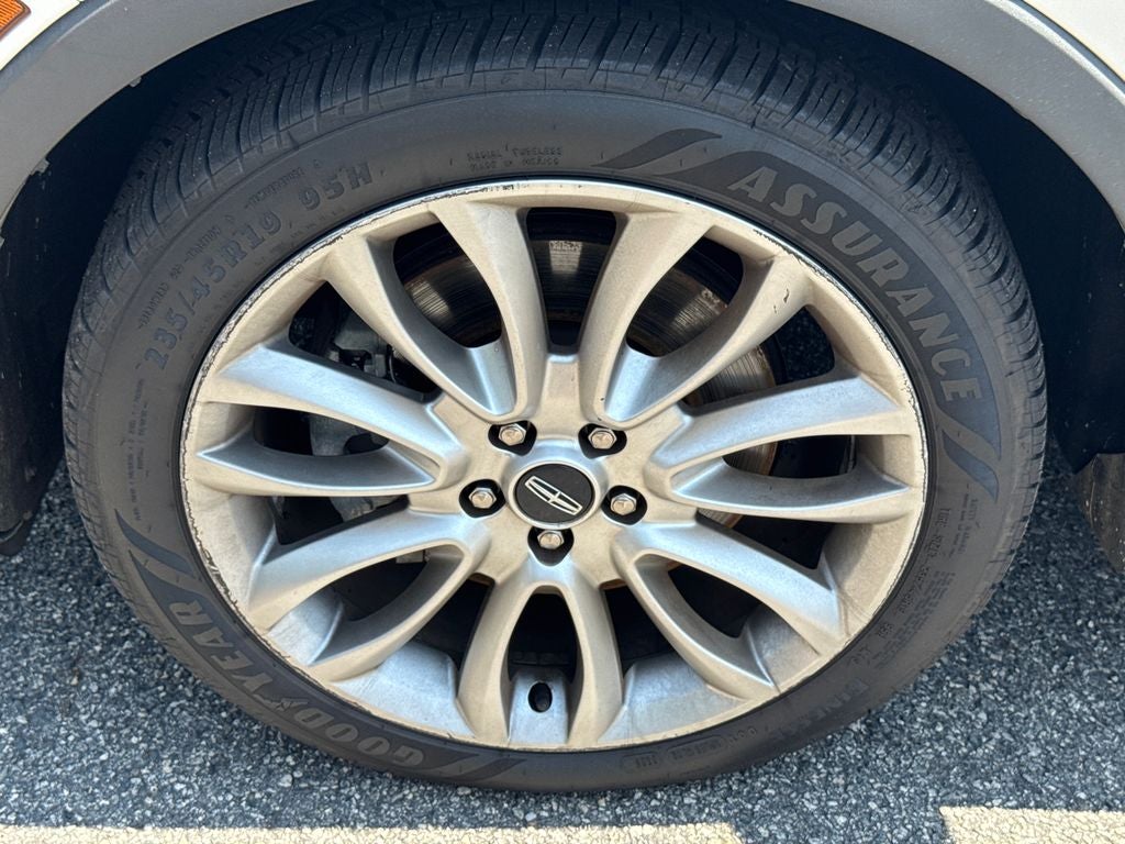 2015 Lincoln MKC Base