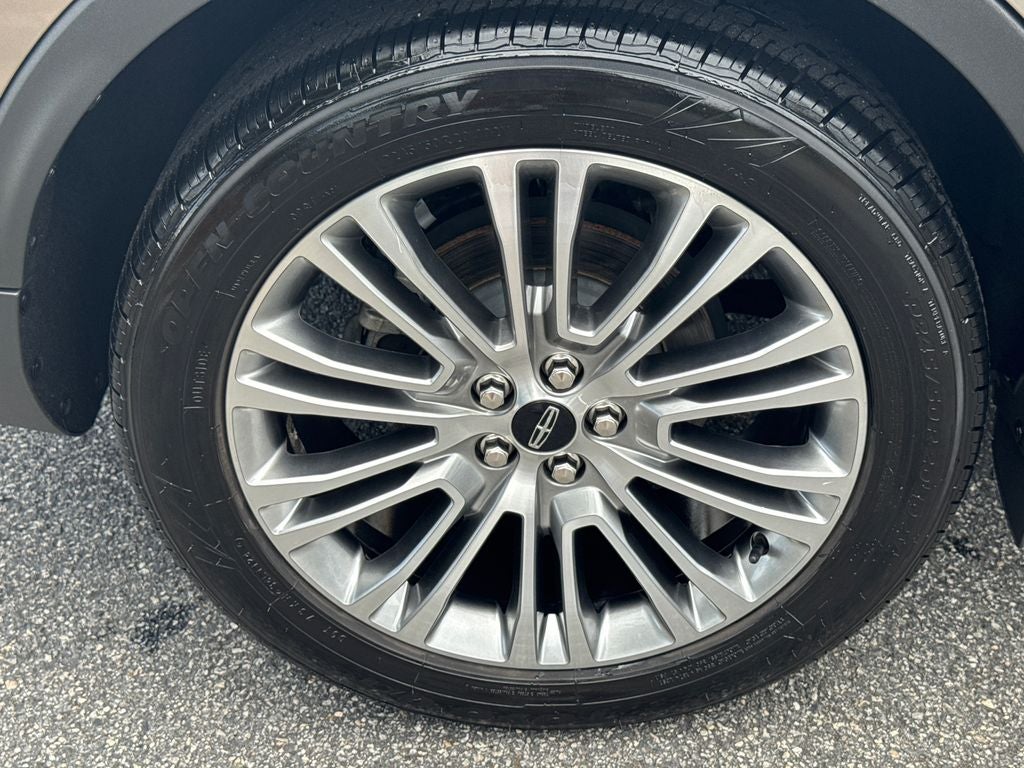 2015 Lincoln MKC Base