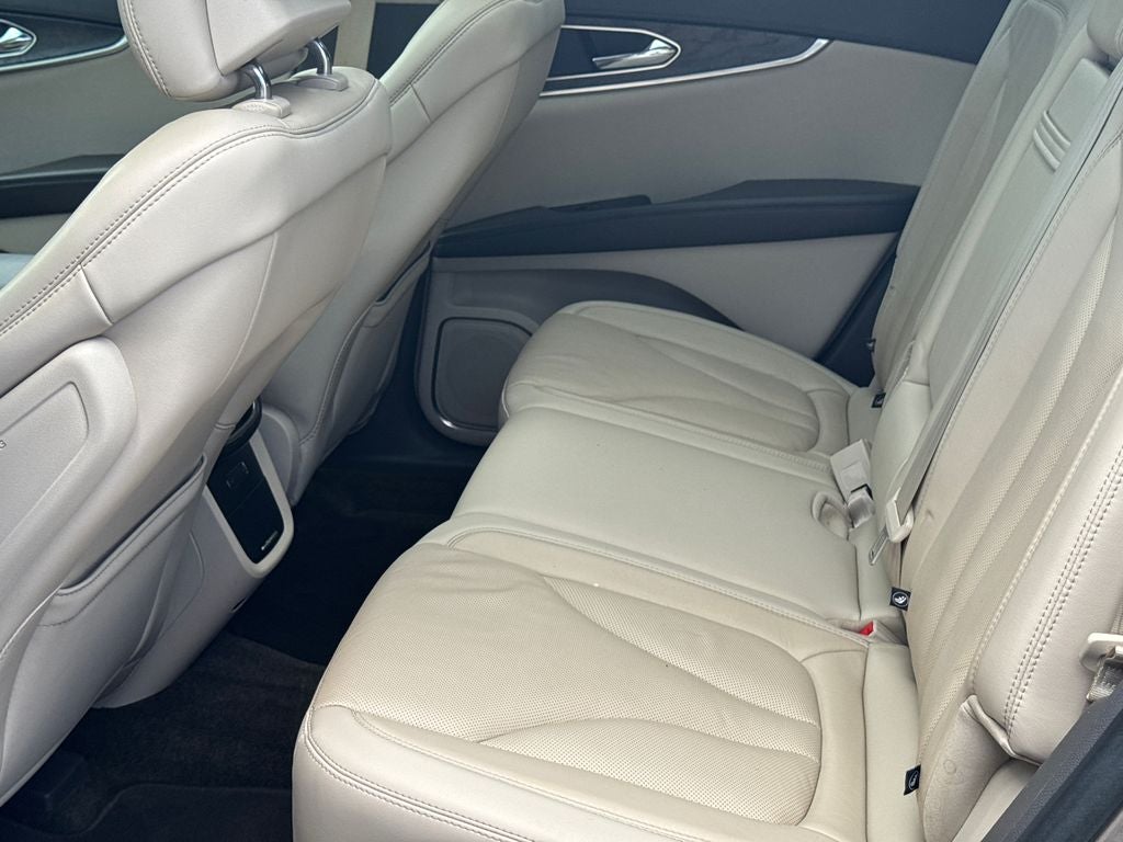 2015 Lincoln MKC Base