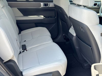 2027 Hyundai Santa Fe SE