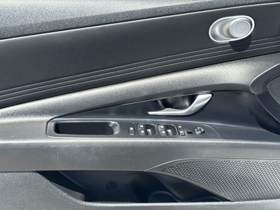 2022 Hyundai Elantra Limited