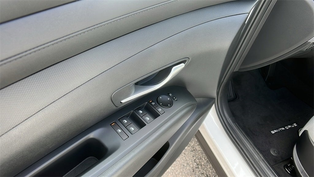 2025 Hyundai Santa Cruz SE