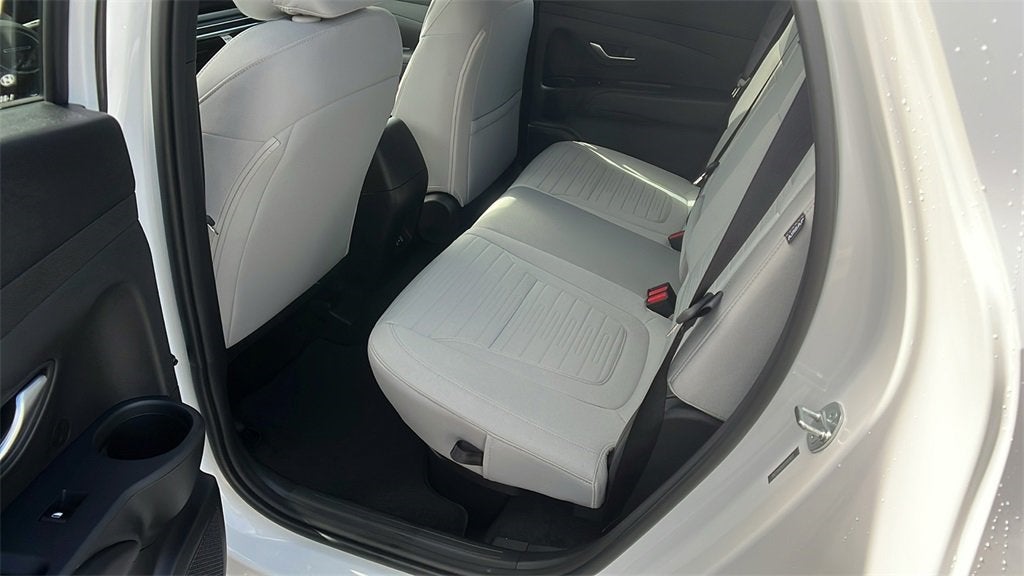 2025 Hyundai Santa Cruz SE