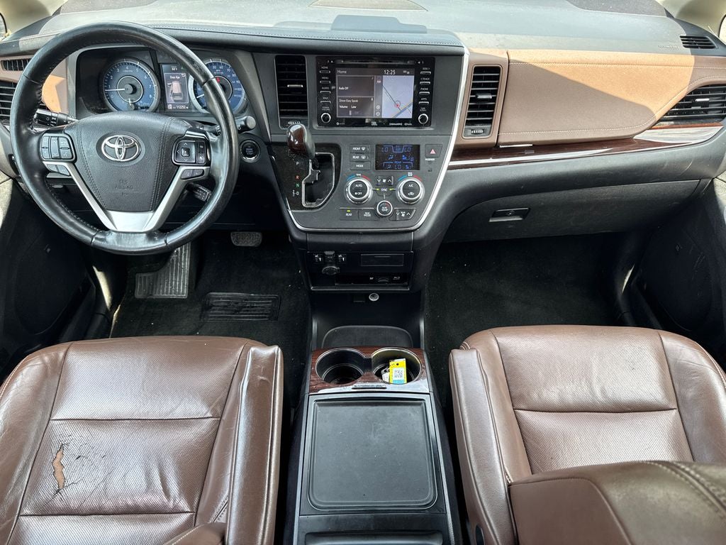 2019 Toyota Sienna Limited Premium 7 Passenger