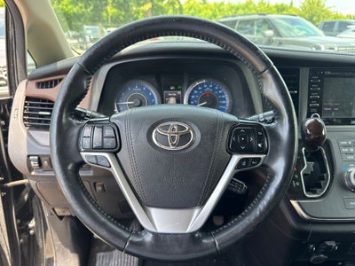 2019 Toyota Sienna Limited Premium 7 Passenger