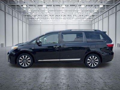 2019 Toyota Sienna Limited Premium 7 Passenger