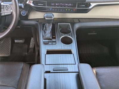 2022 Toyota Sienna Platinum 7 Passenger