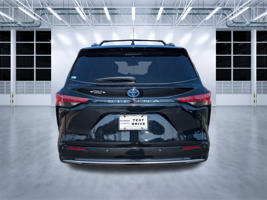 2022 Toyota Sienna Platinum 7 Passenger