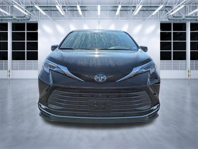 2022 Toyota Sienna Platinum 7 Passenger