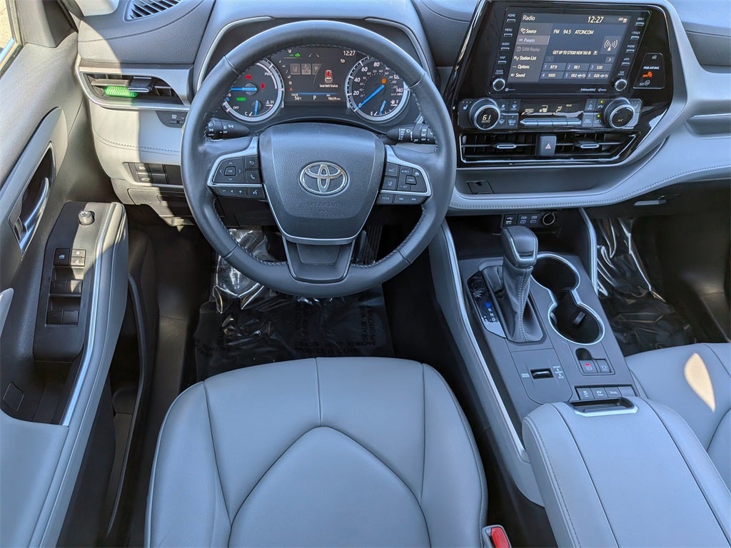 2022 Toyota Highlander Hybrid XLE