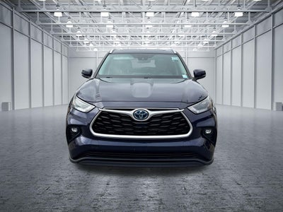 2022 Toyota Highlander Hybrid XLE