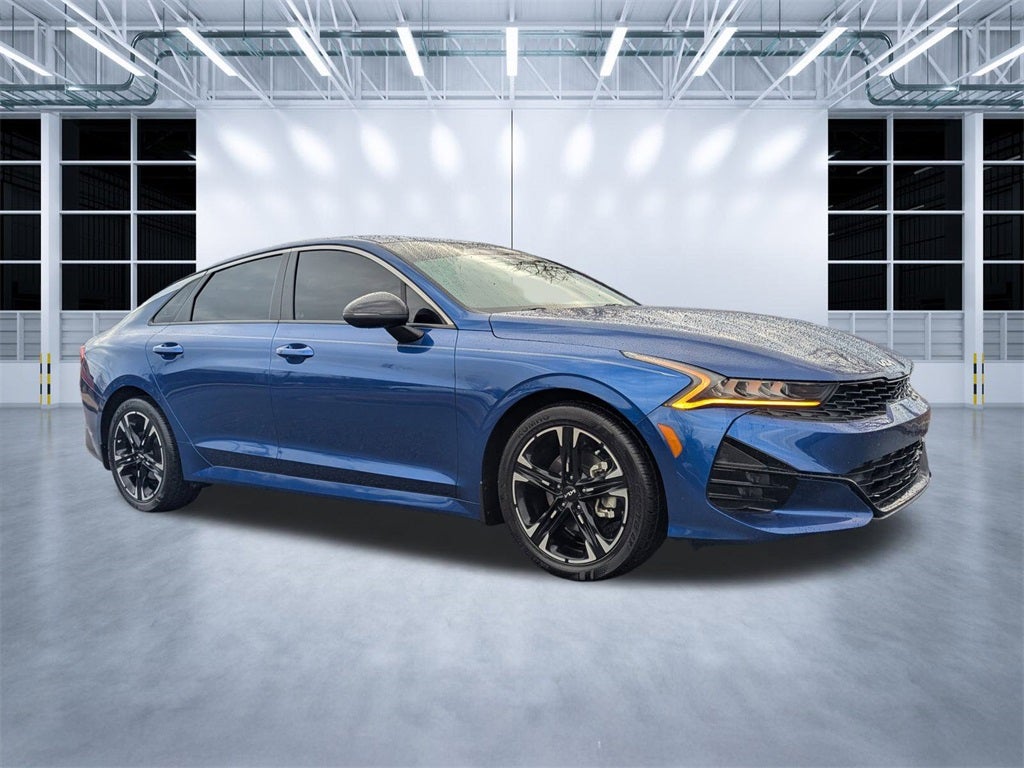 2022 Kia K5 GT-Line