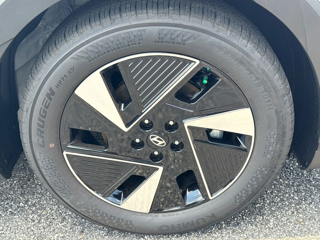 2026 Hyundai IONIQ 5 SE
