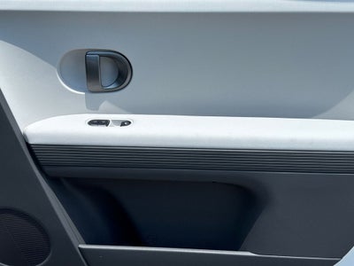 2026 Hyundai IONIQ 5 SE