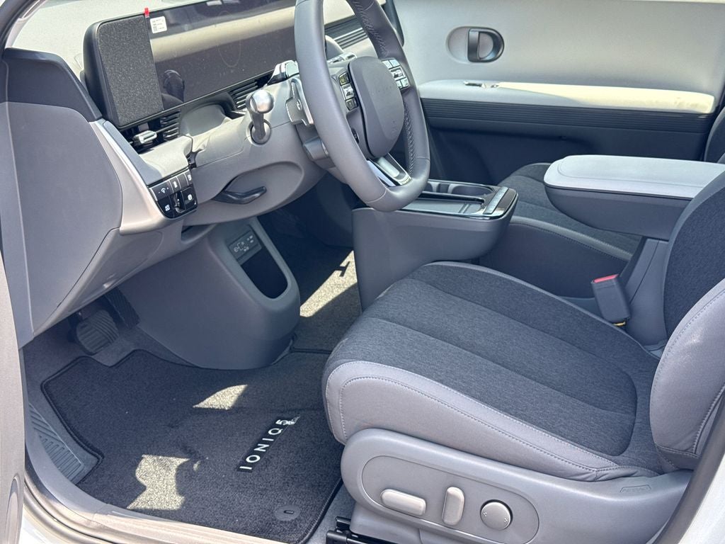 2026 Hyundai IONIQ 5 SE