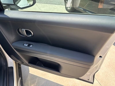 2026 Hyundai IONIQ 5 SE