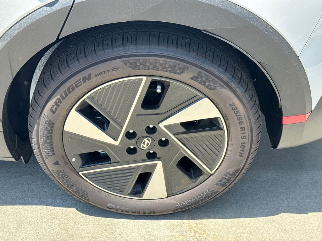 2026 Hyundai IONIQ 5 SE