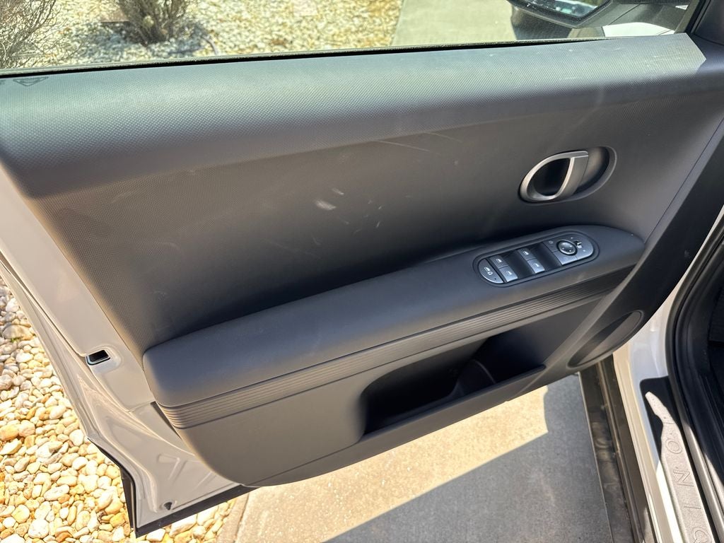 2026 Hyundai IONIQ 5 SE