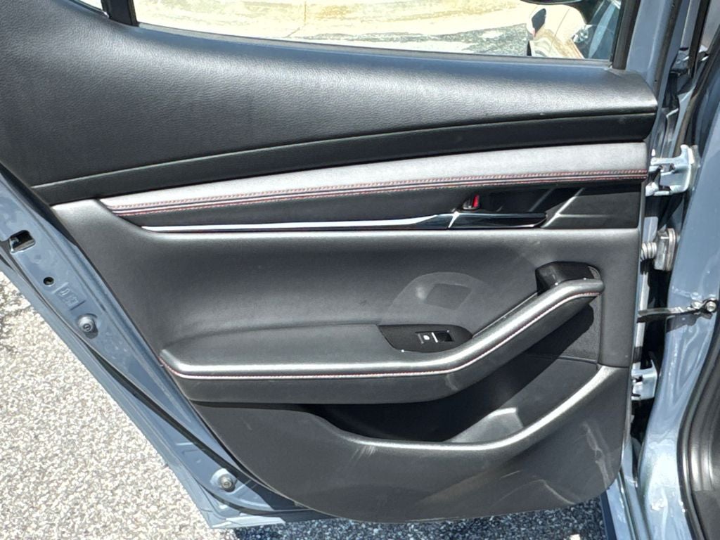 2024 Mazda Mazda3 2.5 S Carbon Edition