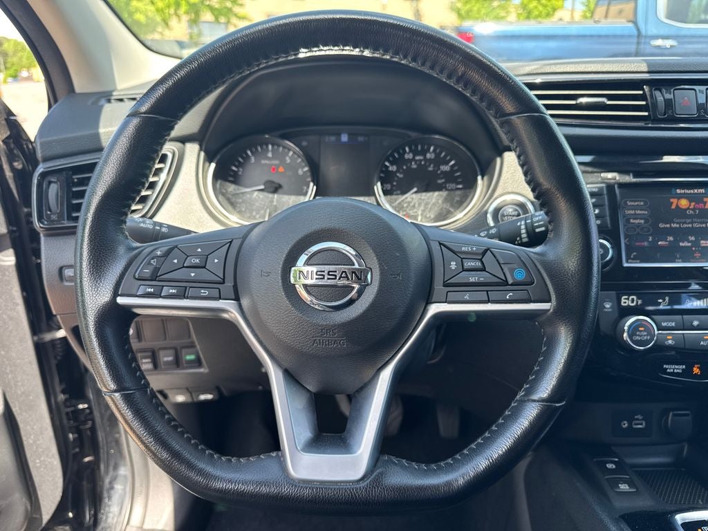 2022 Nissan Rogue Sport SL