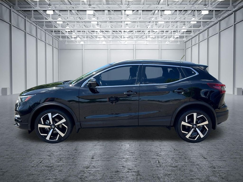 2022 Nissan Rogue Sport SL