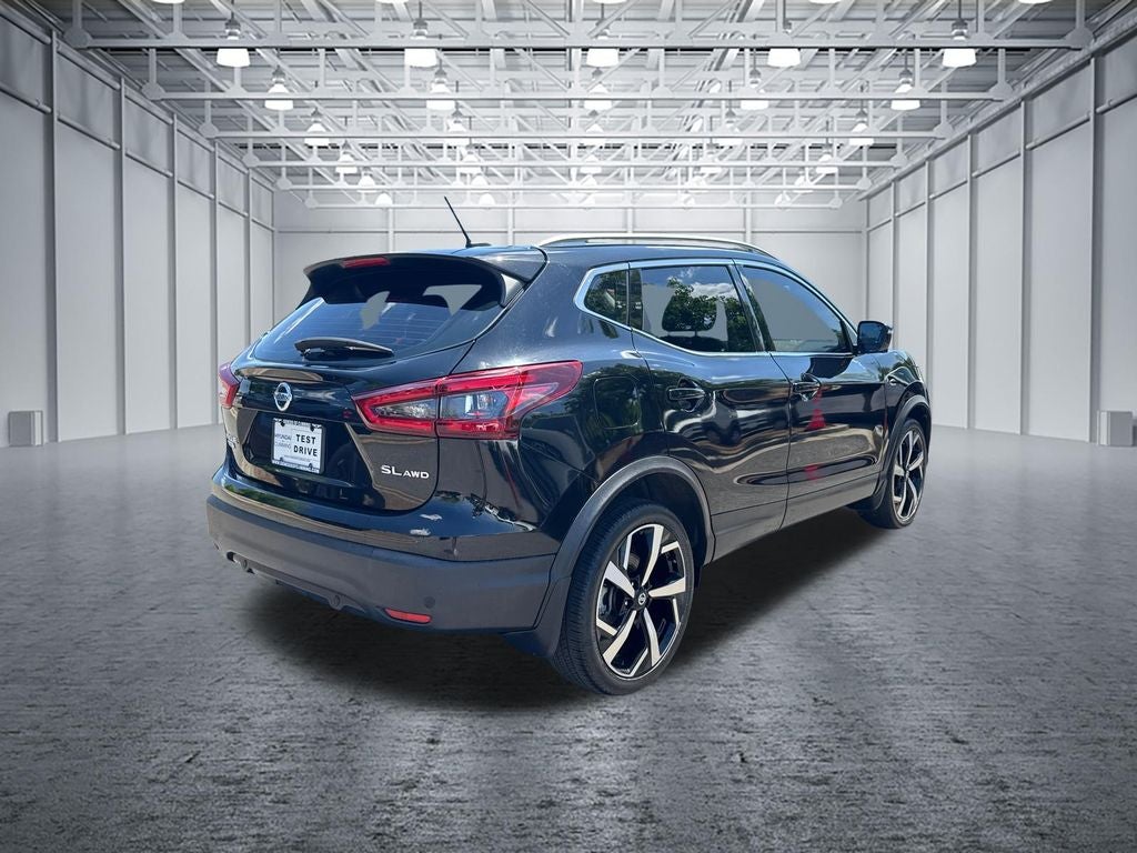 2022 Nissan Rogue Sport SL