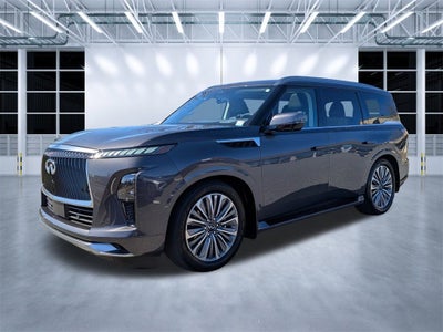 2025 INFINITI QX80 LUXE