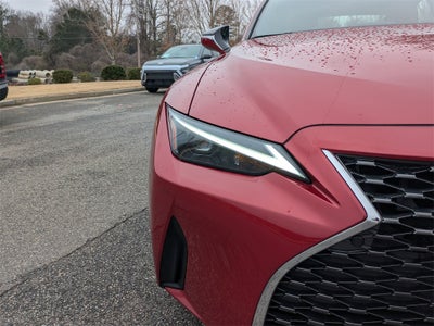 2023 Lexus IS 300
