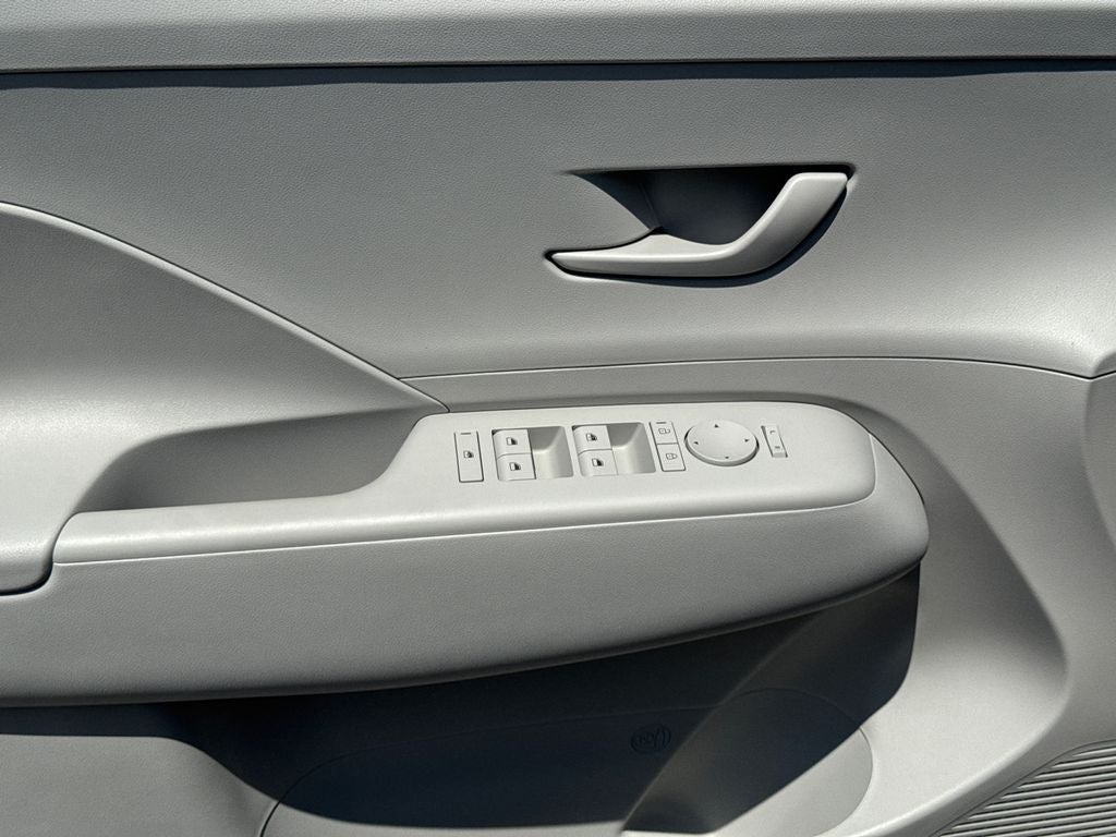 2027 Hyundai Kona SE