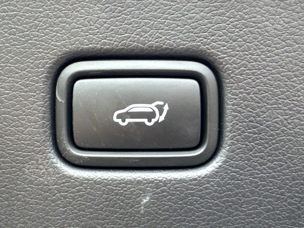 2025 Hyundai Palisade SEL Premium 7 Passenger