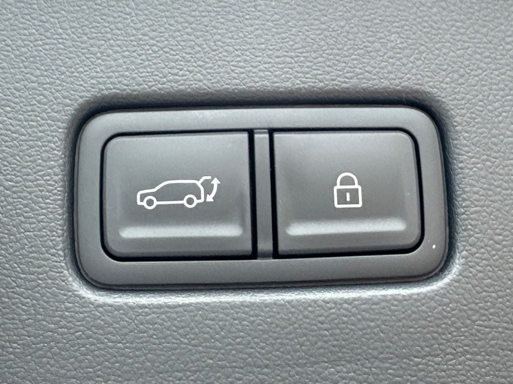 2026 Hyundai Palisade Hybrid Blue SEL Premium 7 Passenger