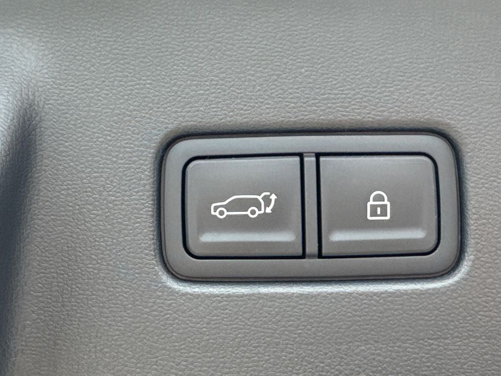 2026 Hyundai Palisade Hybrid Blue SEL Premium 7 Passenger