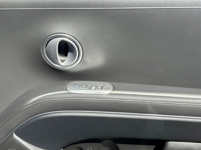 2027 Hyundai Palisade Hybrid SEL Premium 8 Passenger