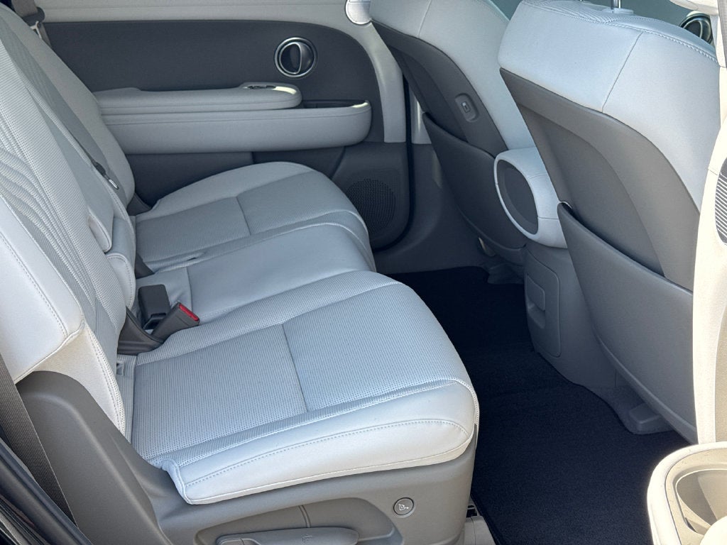 2027 Hyundai Palisade Hybrid SEL Premium 8 Passenger