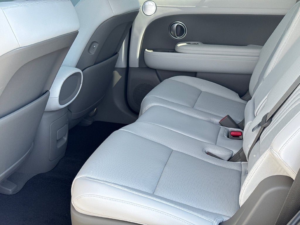 2027 Hyundai Palisade Hybrid SEL Premium 8 Passenger