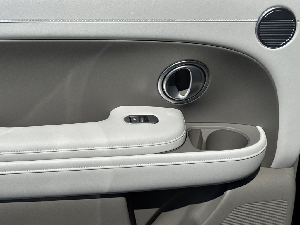2027 Hyundai Palisade Hybrid SEL Premium 8 Passenger
