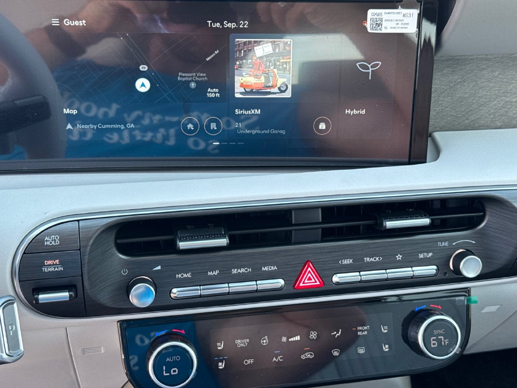 2027 Hyundai Palisade Hybrid SEL Premium 8 Passenger